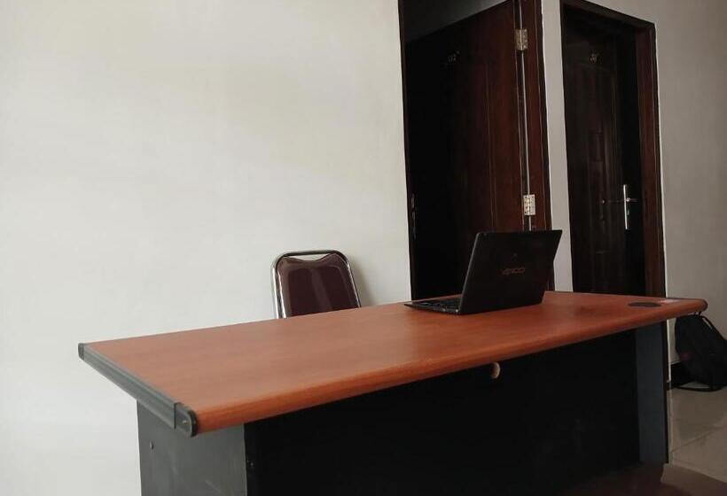 هتل Homy Stay Syariah By Oyo