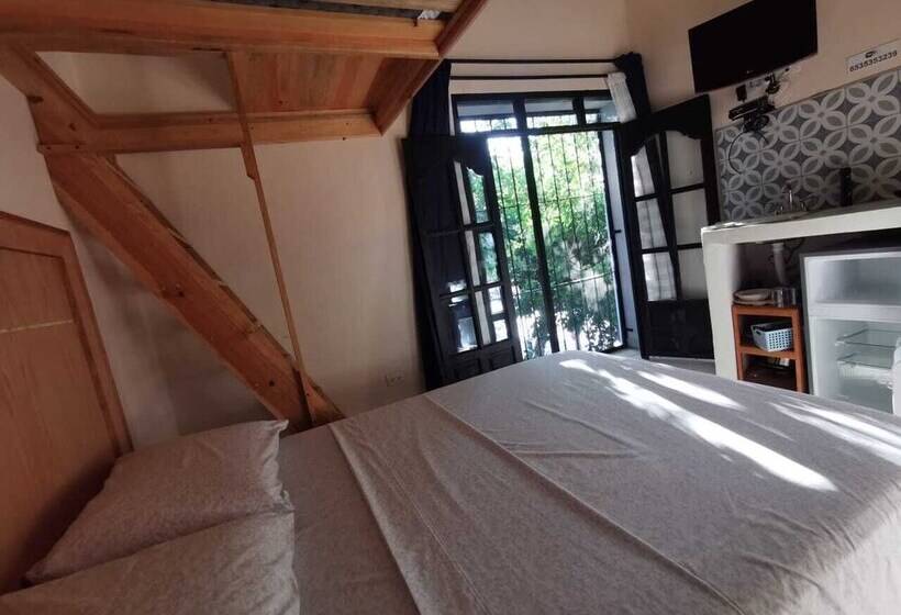 בית מלון כפרי Hostel Nido Del Colibrí