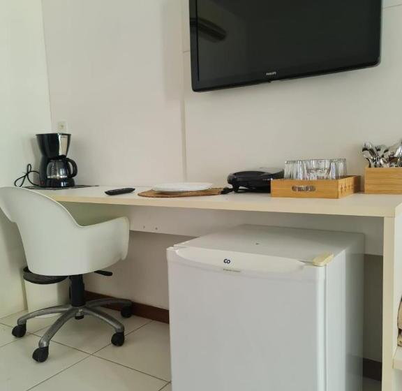 ホテル Iloa Condomínio Resort Barra De São Miguel, Quarto Em Frente A Piscina