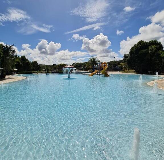 ホテル Iloa Condomínio Resort Barra De São Miguel, Quarto Em Frente A Piscina