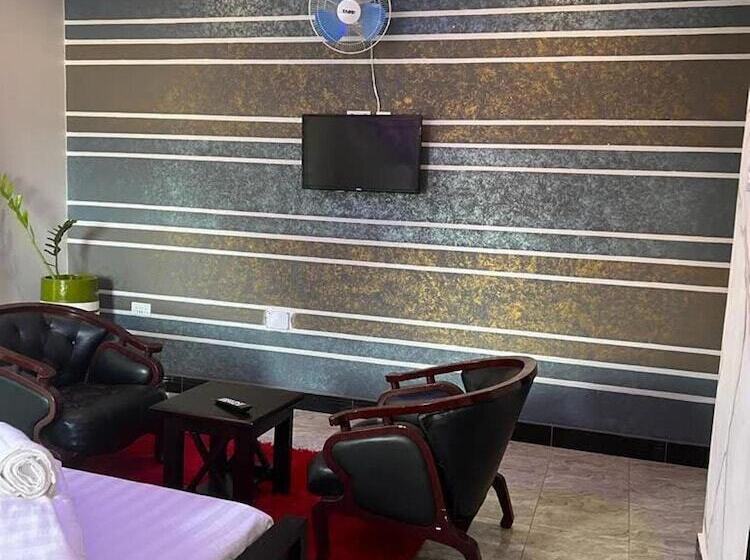 فندق Jb Suites And Lounge