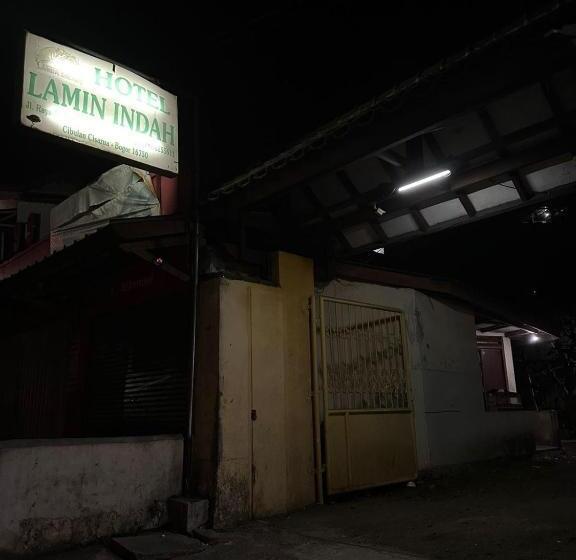 호텔 Lamin Indah By Oyo