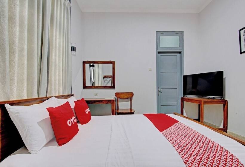 فندق Lanaya Guesthouse By Oyo