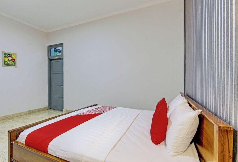 فندق Lanaya Guesthouse By Oyo