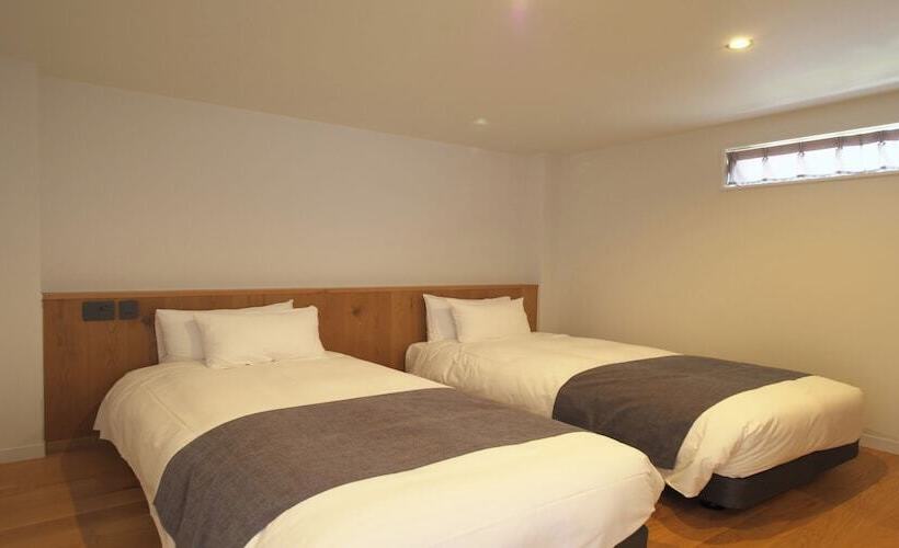 Отель Local Base