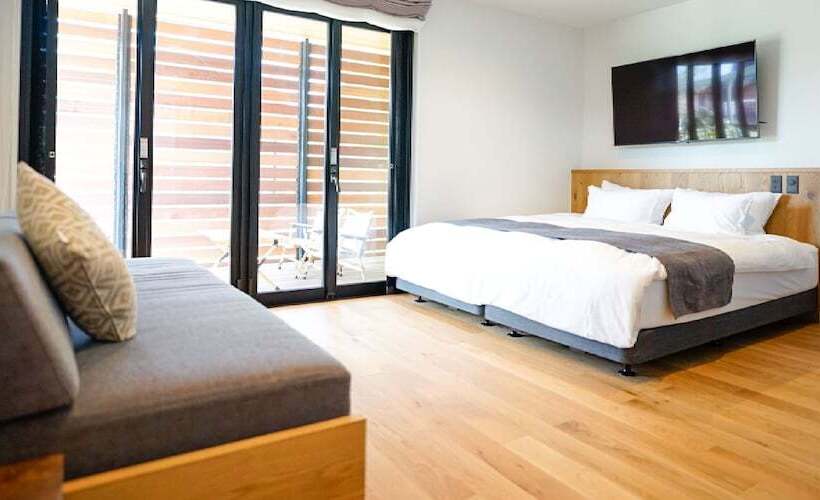 Отель Local Base