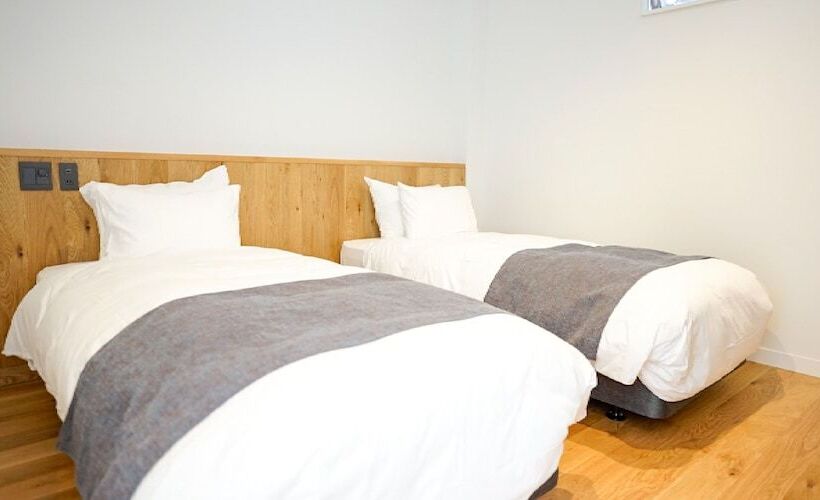 Отель Local Base