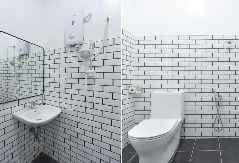 Hotel Madeena Inn By Oyo