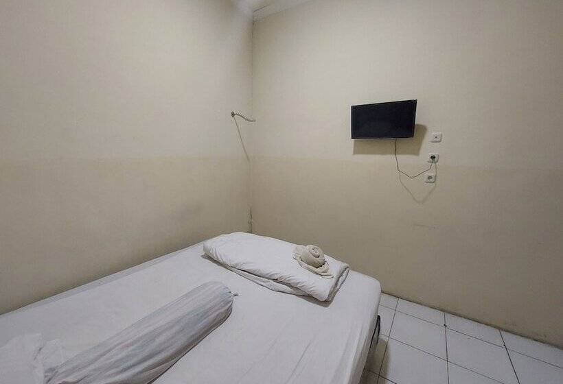 בית מלון כפרי Mahendra Homestay By Oyo