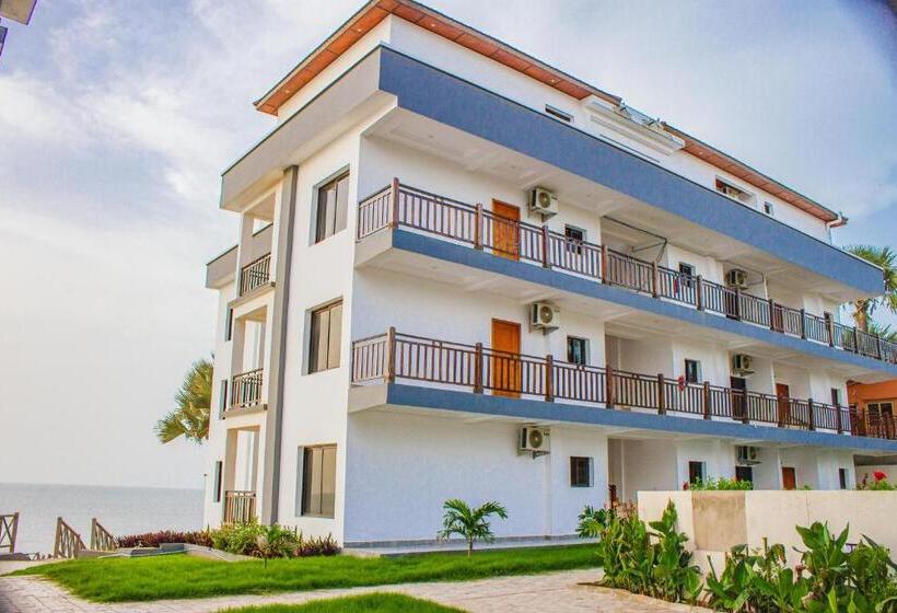 هتل Majula Boutique