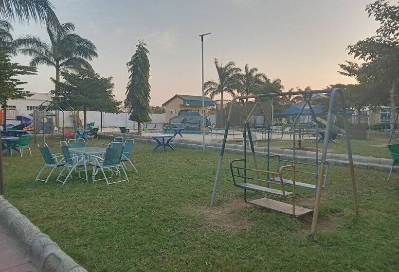 호텔 Markdon Village