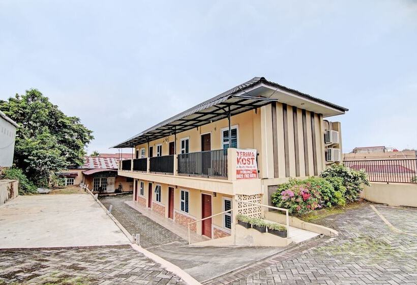 Отель Melati Residence Syariah By Oyo