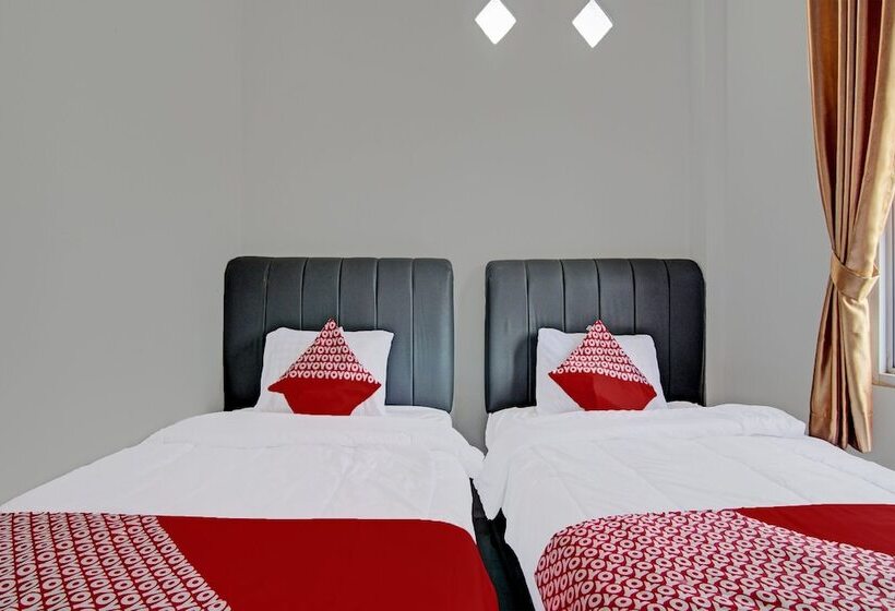 Отель Melati Residence Syariah By Oyo