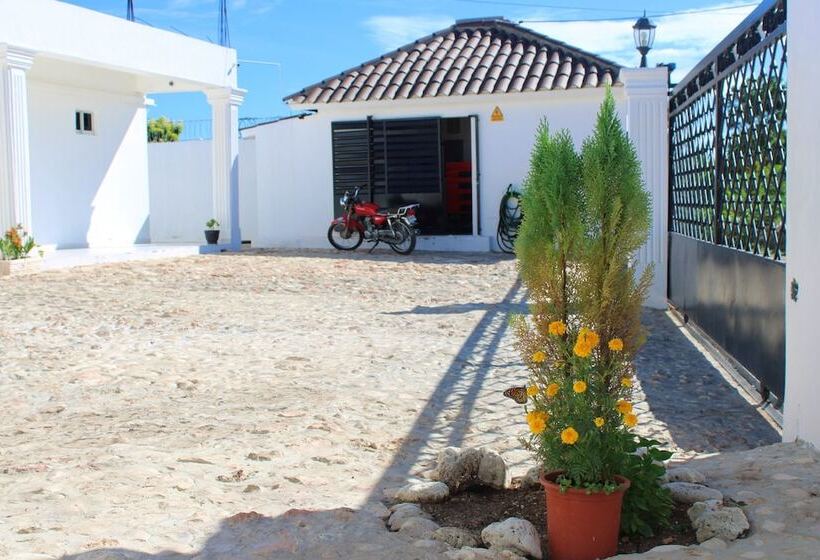 هتل Mi Gitana