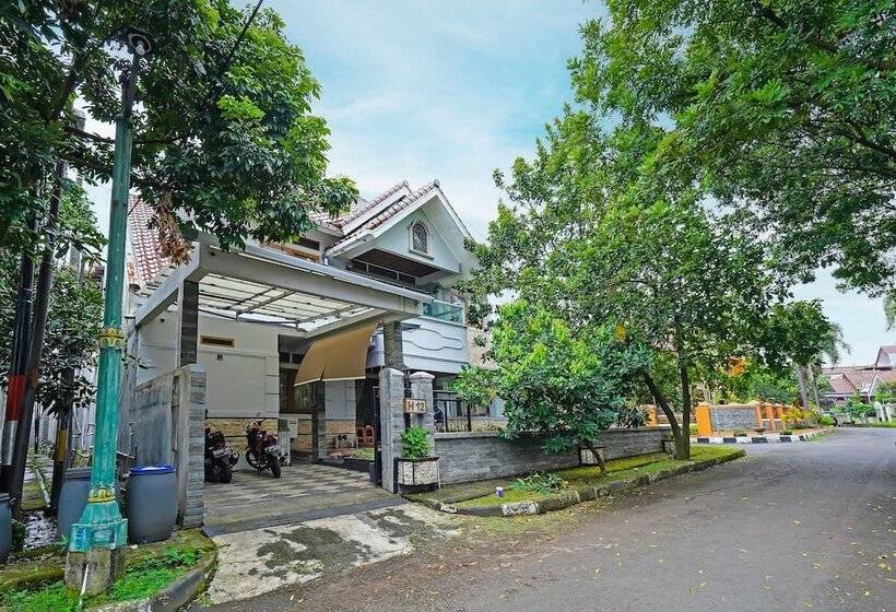 فندق Mitra Dago Antapani Syariah By Oyo