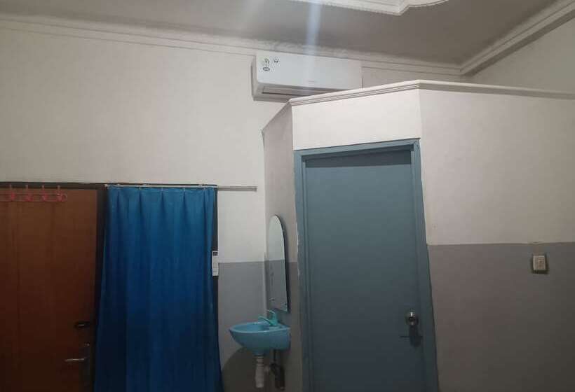 هتل Multi Plus Inn By Oyo