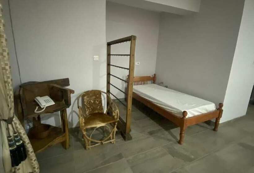 ホテル Nanofilter House