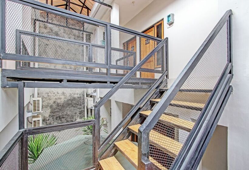 בית מלון כפרי Ndalem Pusponyidro By Reddoorz