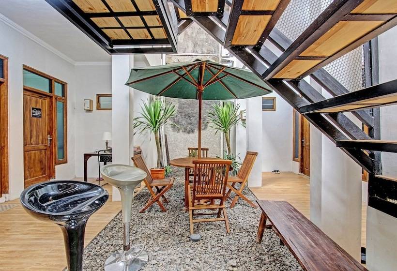 בית מלון כפרי Ndalem Pusponyidro By Reddoorz