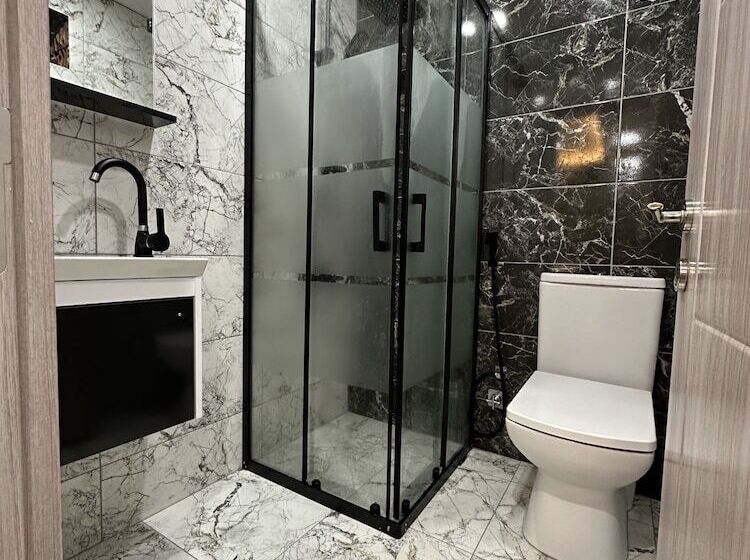 Отель Netya Suite