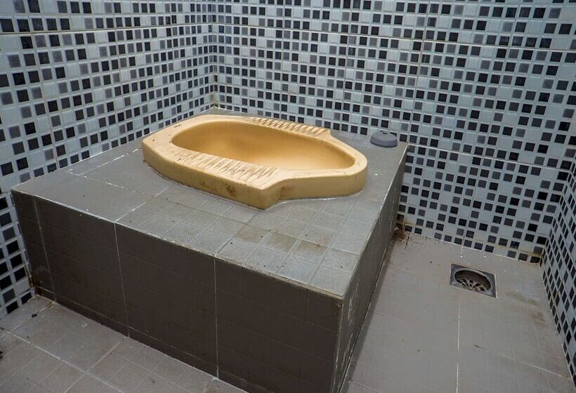 בית מלון כפרי Nurul Hikmah Homestay Syariah & Sport Center By Oyo