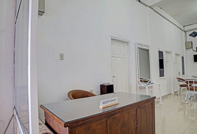 Отель Orien Guesthouse By Oyo