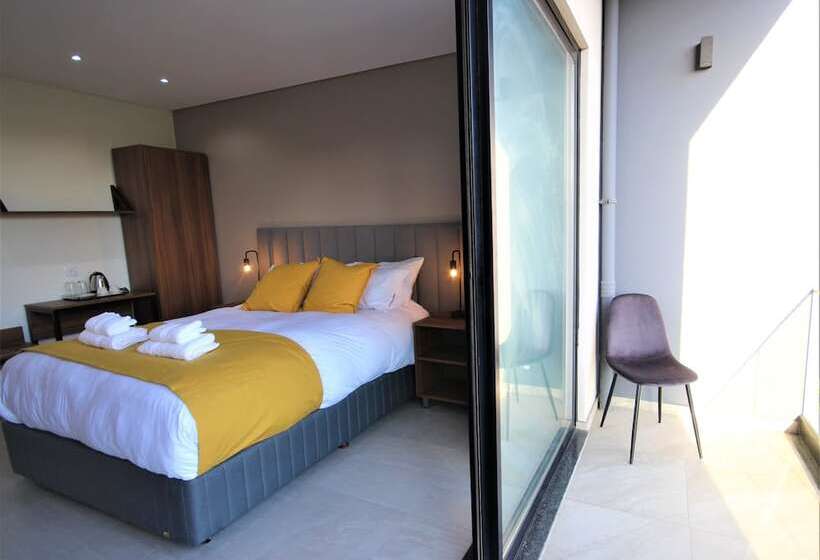 فندق Oryx Boutique