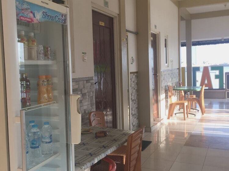 فندق Oyo 93055 Fathin