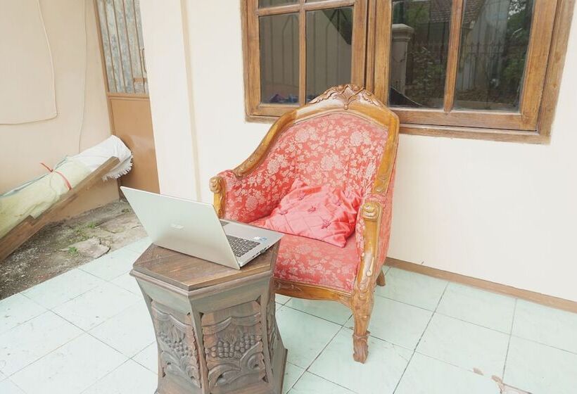فندق Oyo 93055 Fathin