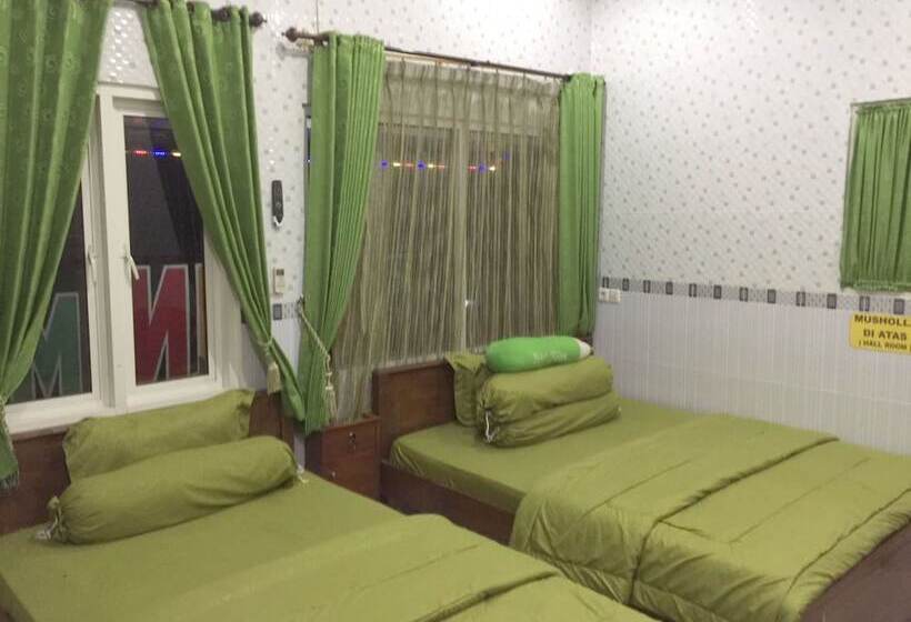 فندق Oyo 93055 Fathin