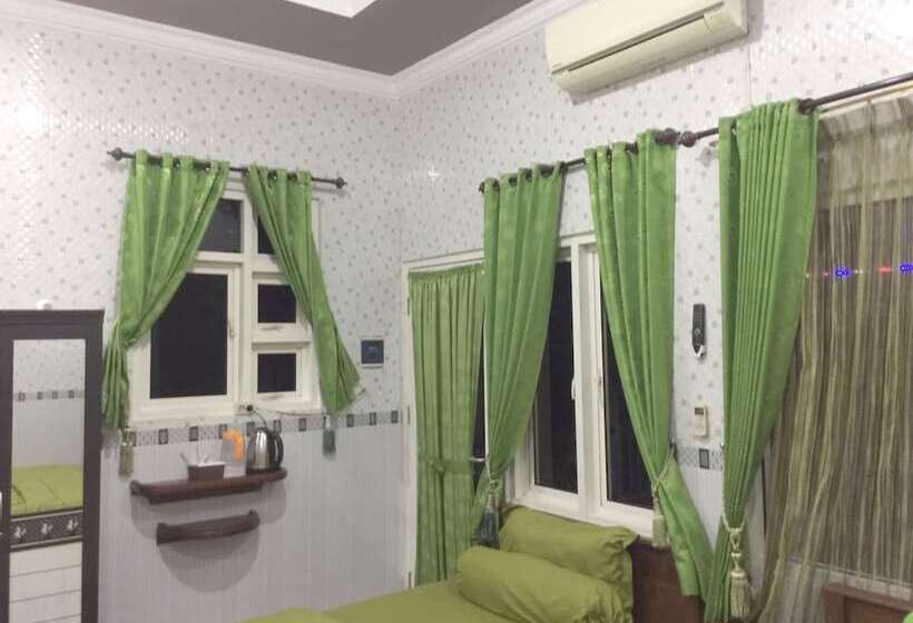 فندق Oyo 93055 Fathin