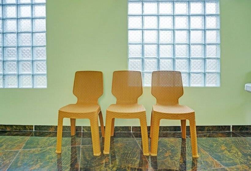 בית מלון כפרי Pahala Residence By Oyo