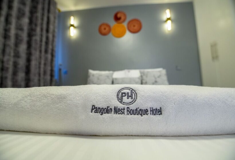 فندق Pangolin Nest Boutique
