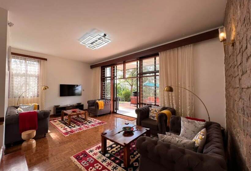 فندق Pangolin Nest Boutique