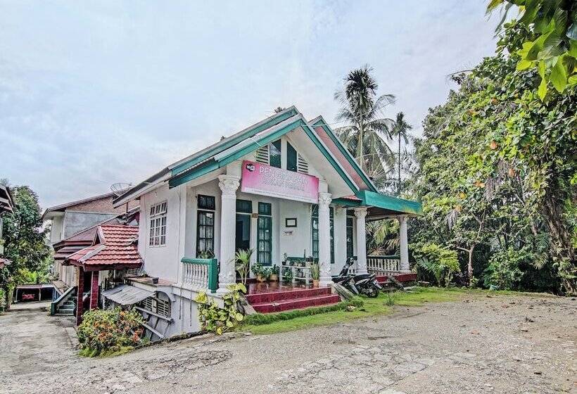 ホテル Penginapan Rokan Permai Syariah By Oyo