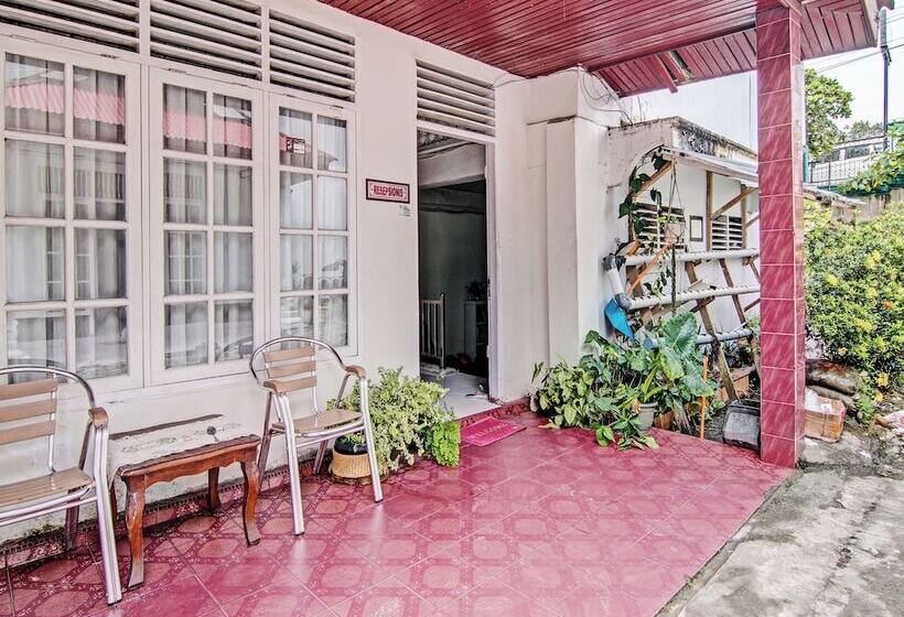 ホテル Penginapan Rokan Permai Syariah By Oyo