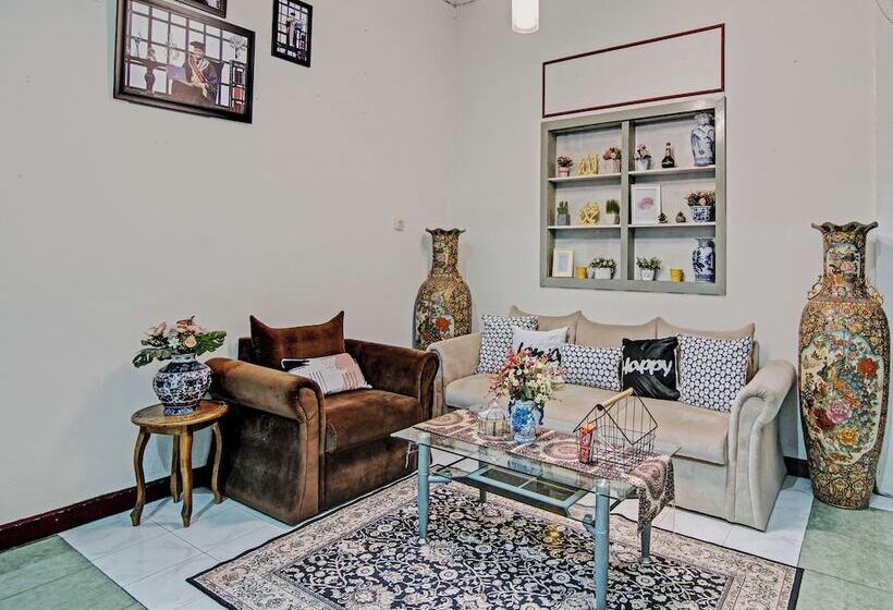 ホテル Penginapan Rokan Permai Syariah By Oyo