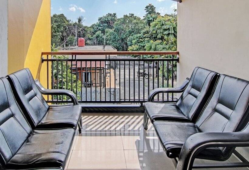 فندق Rosela House Syariah By Oyo