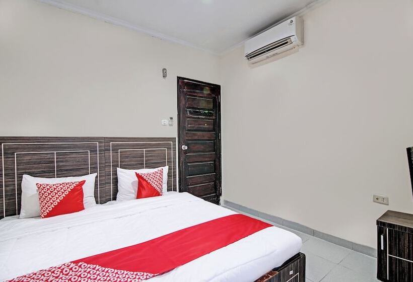 فندق Rosela House Syariah By Oyo