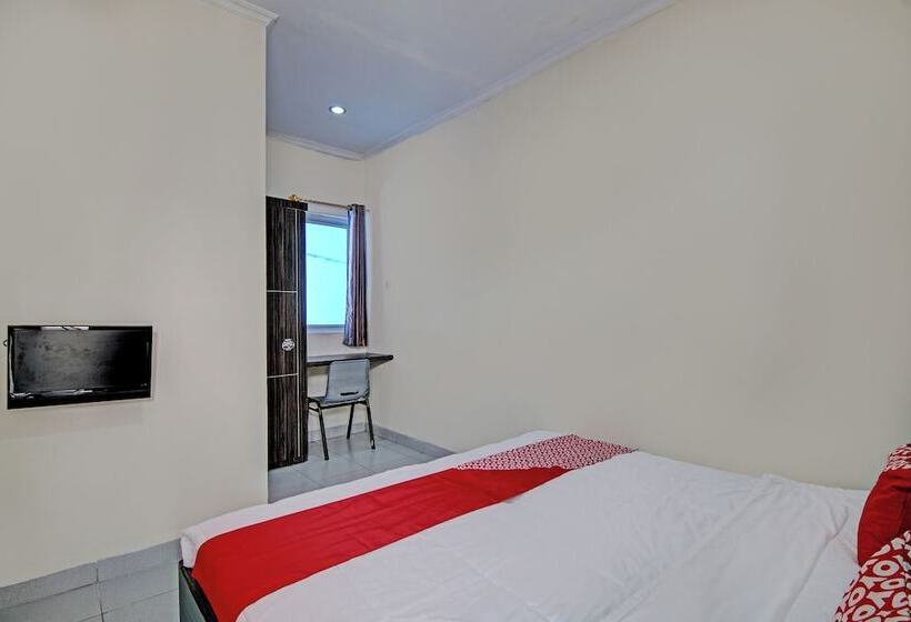 فندق Rosela House Syariah By Oyo