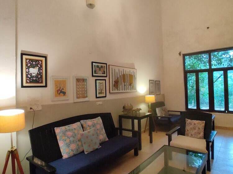 בית מלון כפרי Saccharum Safari Lodge