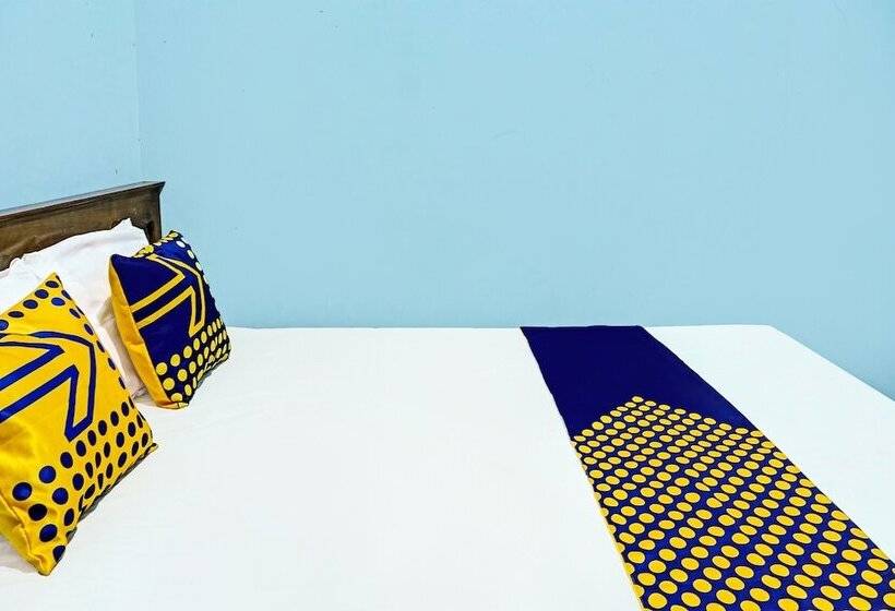 בית מלון כפרי Sahabat Kost Syariah Pacitan By Oyo