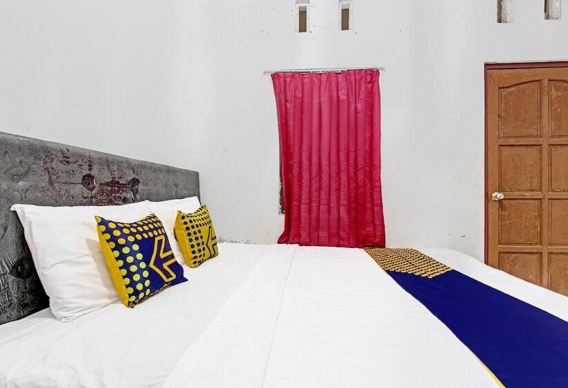 酒店 Spot On 92156 Adinda Kost