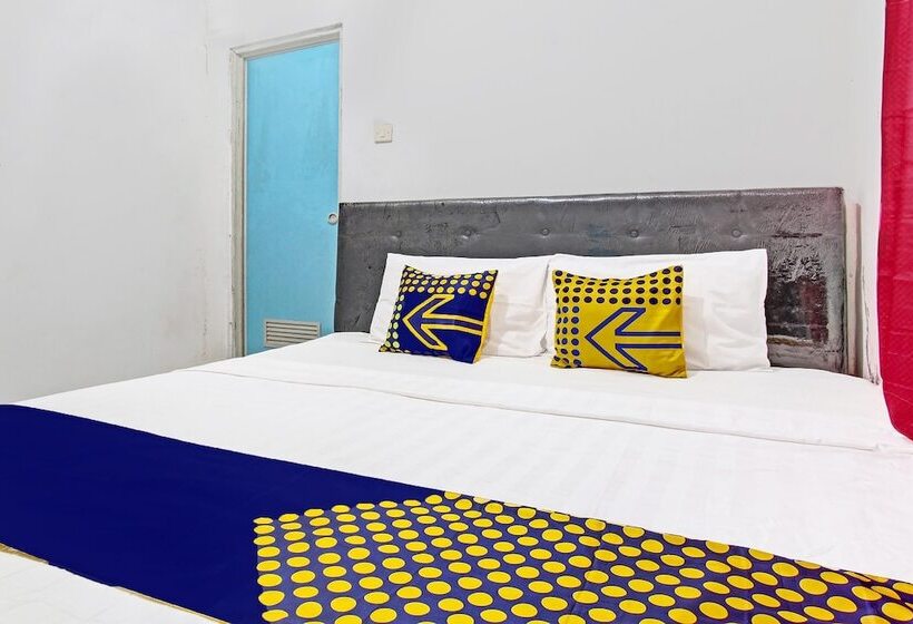 酒店 Spot On 92156 Adinda Kost