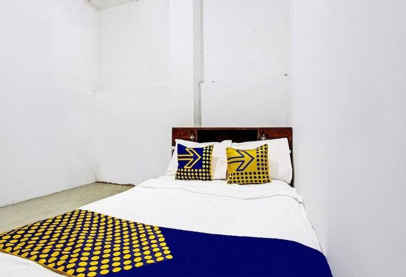 酒店 Spot On 92156 Adinda Kost