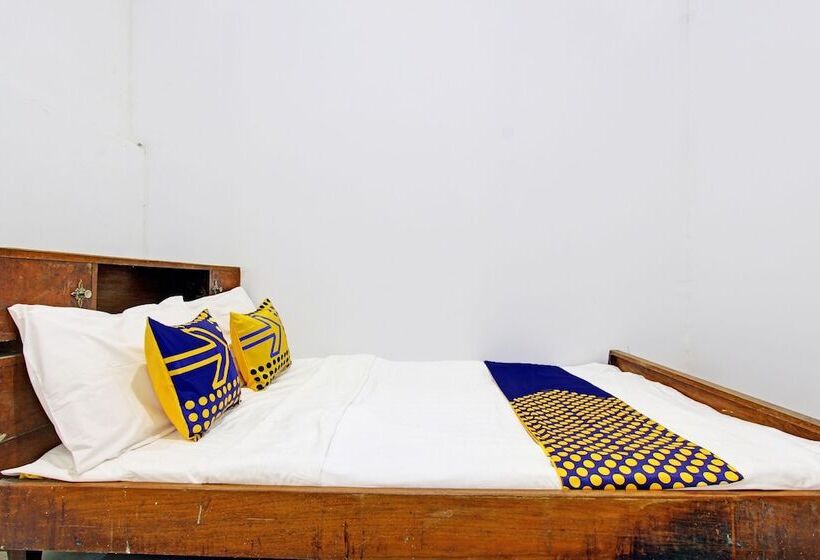 酒店 Spot On 92156 Adinda Kost