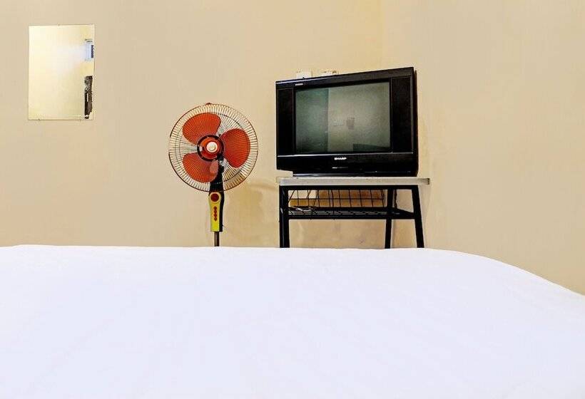 ホテル Spot On 92192 Hana Staynearnagoya Hill Mall