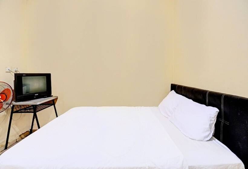 ホテル Spot On 92192 Hana Staynearnagoya Hill Mall