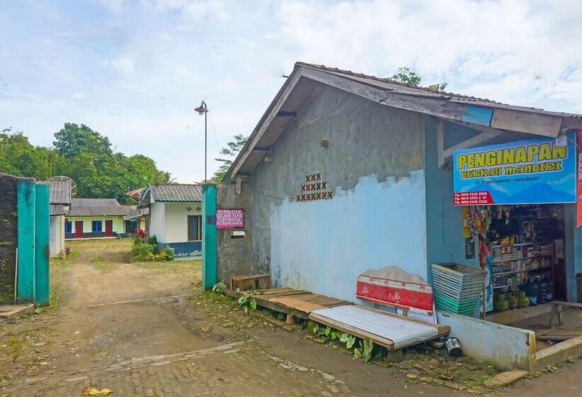 호텔 Spot On 92212 Penginapan Berkah Mandiri Syariah