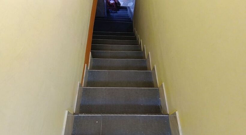 ホテル Spot On 92458 Azeela Kost Syariah